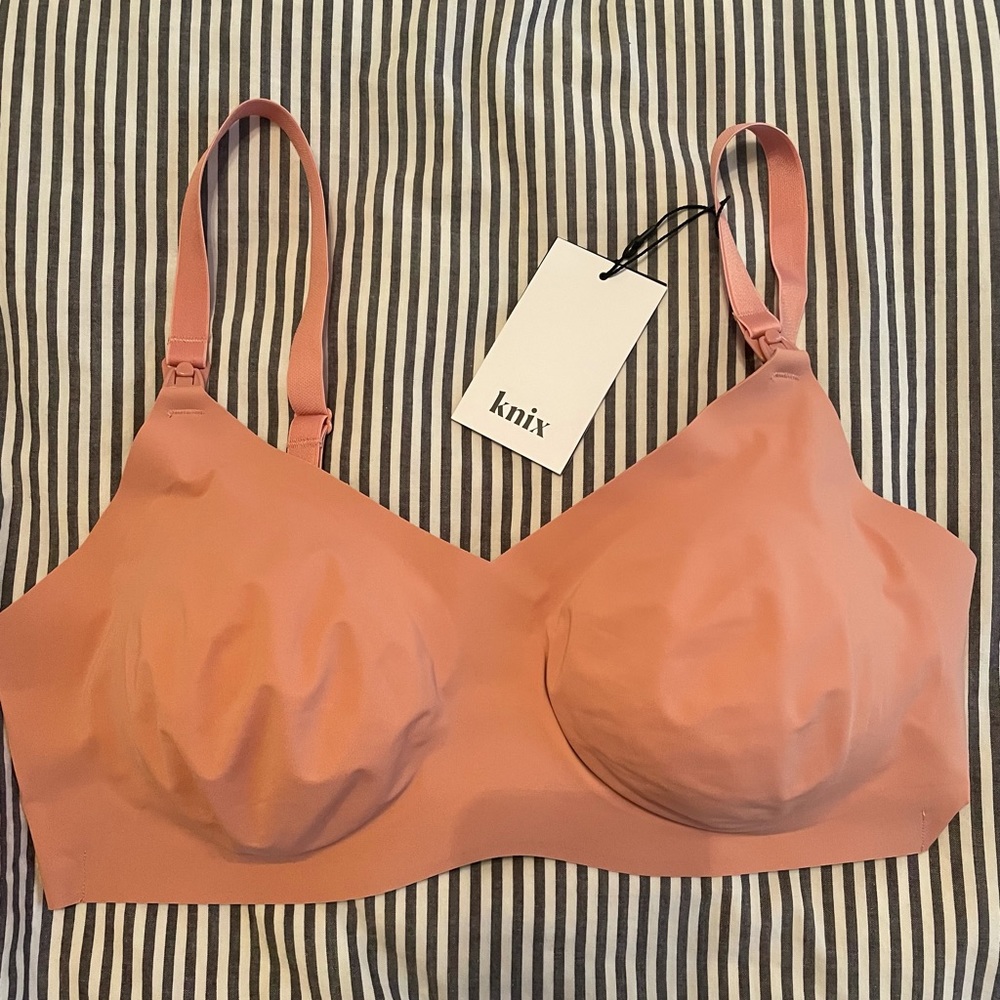 Knix size 7 clip down leakproof nursing bra